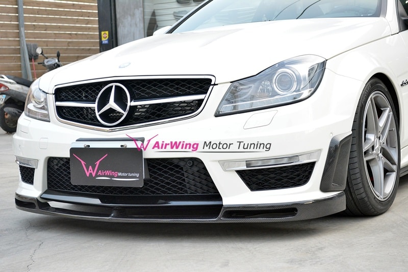 W204 C63 AMG (2011~) - AirWing Carbon Side Vent grille set 1